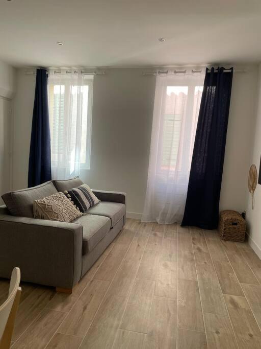 Cassis Centre, Superbe Appartement Neuf, 50M Port. Экстерьер фото